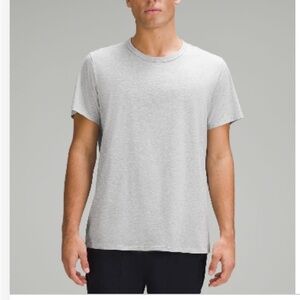 NEW Lululemon Fundamental T-shirt NEW